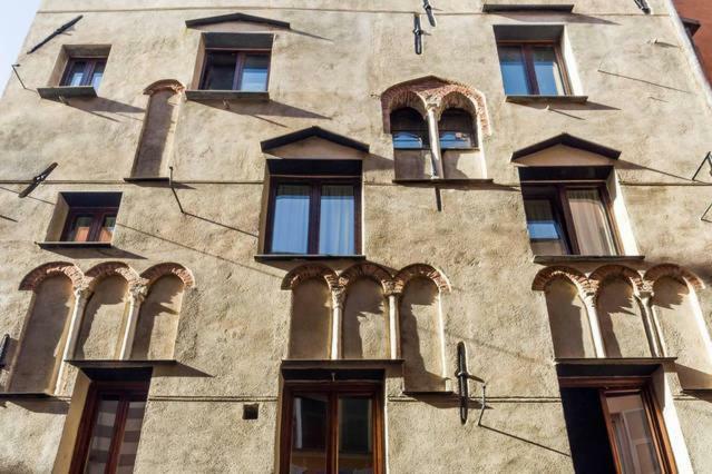 Lovingenoa - Antico Convento Apartman Kültér fotó