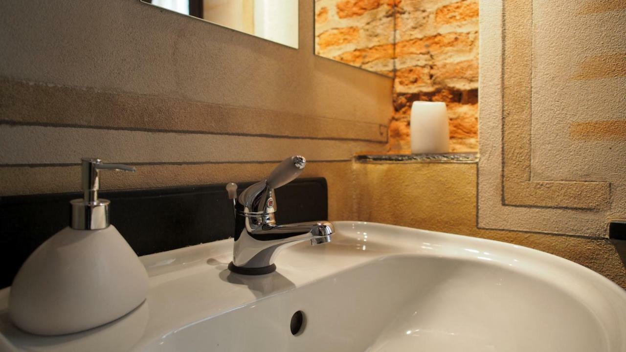 Lovingenoa - Antico Convento Apartman Kültér fotó